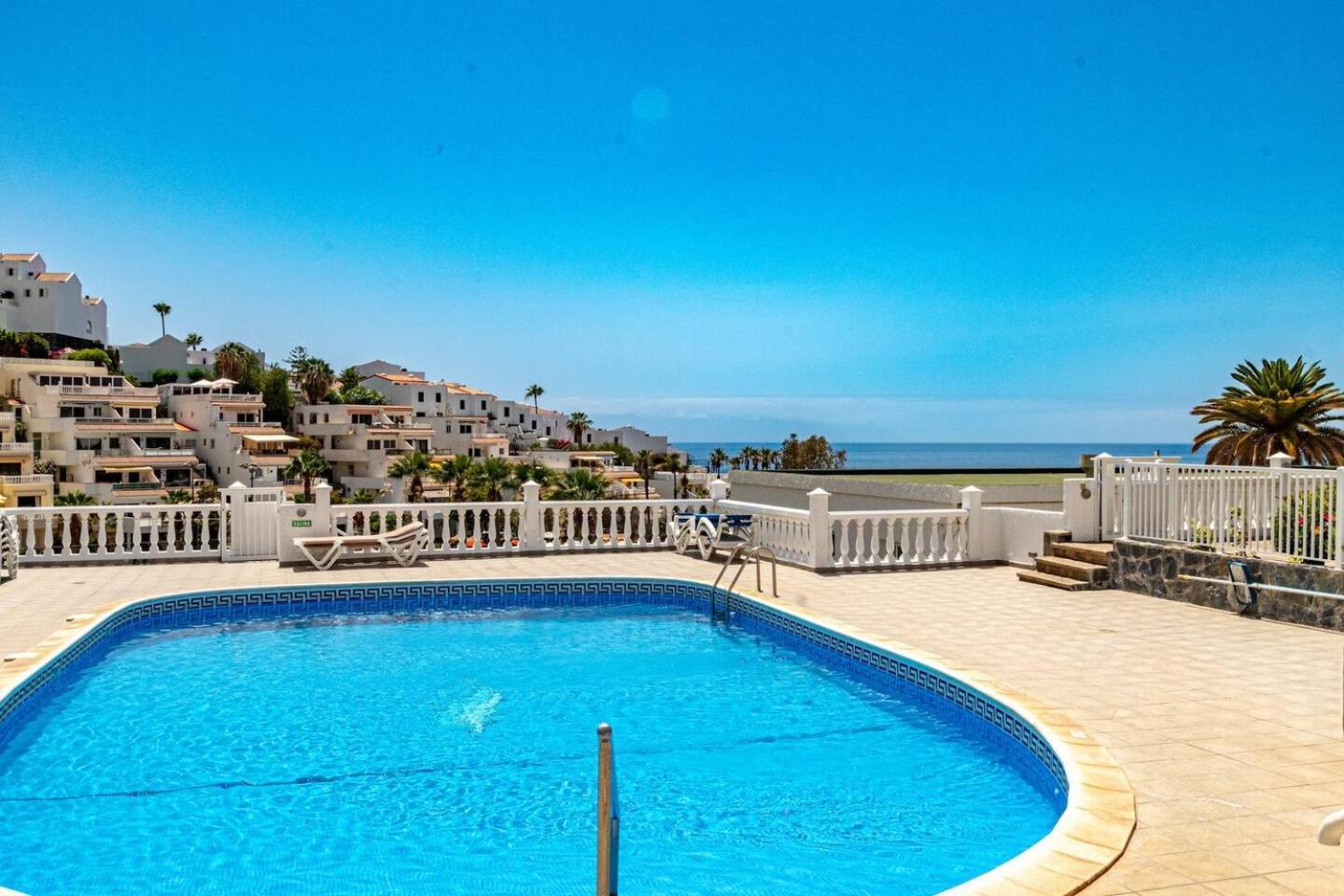 Sunny Oceanview Terrace By Dream Homes Tenerife Acantilado de los Gigantes Exterior photo